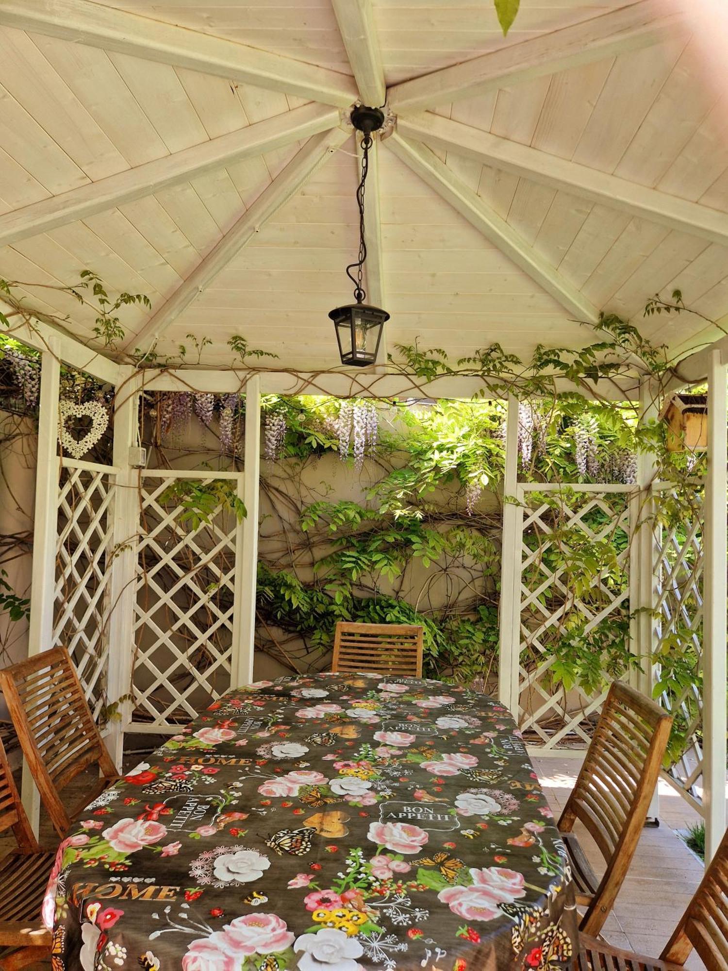 Serra Di Mare Casa Con Giardino Ливорно Экстерьер фото